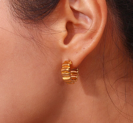 S'crunchy Huggy Hoops