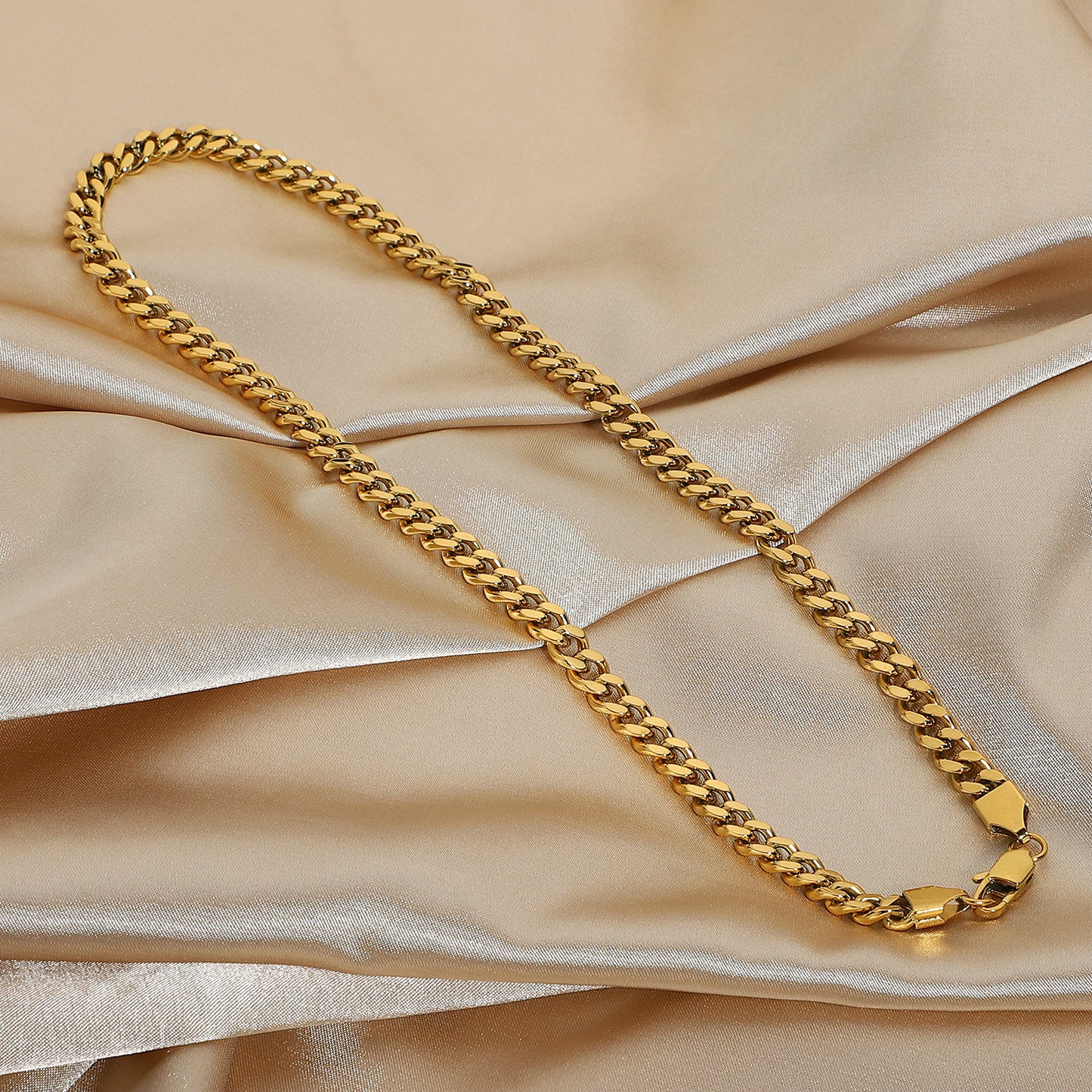 Casual Cuban Necklace