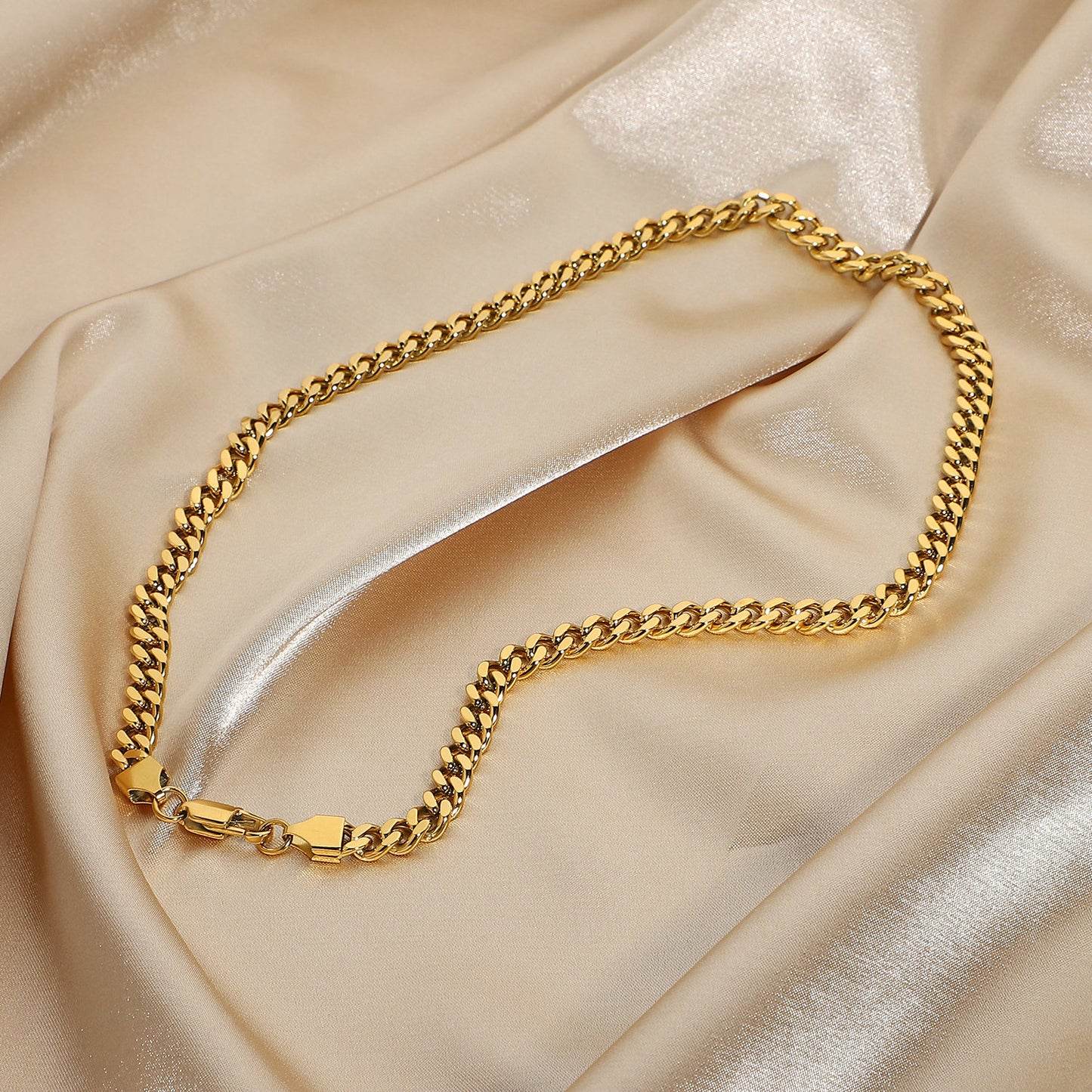 Casual Cuban Necklace